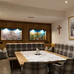 Hotel Arlen Hotel-garni 4*