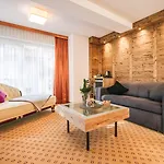 Hotel Arlen Hotel-garni