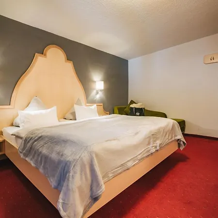 Arlen Hotel-garni Inkl Premium Sommerkarte Sankt Anton am Arlberg