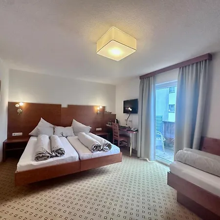 Arlen Inkl Premium Karte Im Sommer 4* Sankt Anton am Arlberg