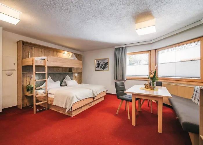 Arlen Hotel-garni Hotel 4*