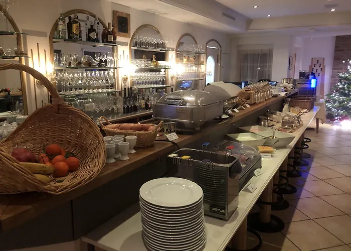 Arlen Hotel-garni Hotel 4*