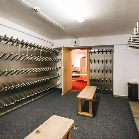 酒店 Arlen Hotel-garni