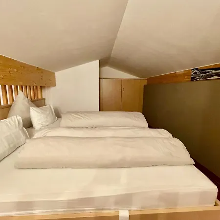 酒店 Arlen Hotel-garni 4*