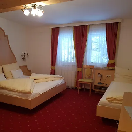 酒店 Arlen Hotel-garni