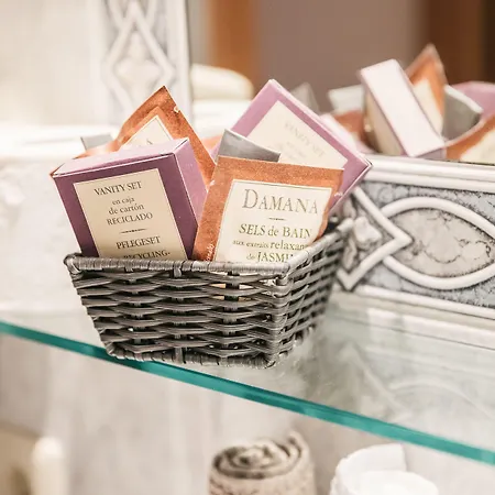 Arlen Hotel-garni 酒店 4*