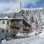 호텔 Arlen Hotel-garni