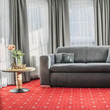 מלון Arlen Hotel-garni Inkl Premium Sommerkarte סן אנטון