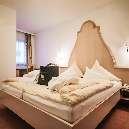 Arlen Hotel-garni Inkl Premium Sommerkarte מלון